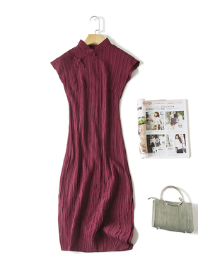 中式复古盘扣改良旗袍裙子女高级感酱红连衣裙夏季收腰开叉年轻款