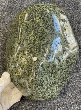 精品西藏药王大摆件立体磁场光滑细腻27cm*22cm10.67公斤320