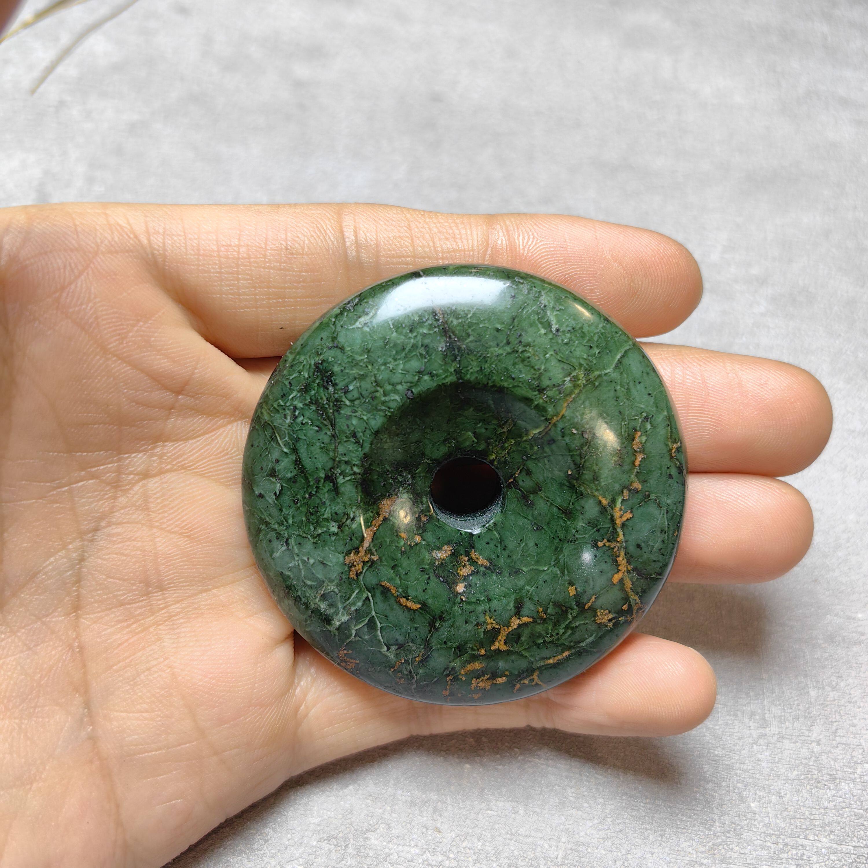 西藏藏玉药王石自然原石平安扣强磁性55mm0620瓷蓝金花纹挂件吊坠