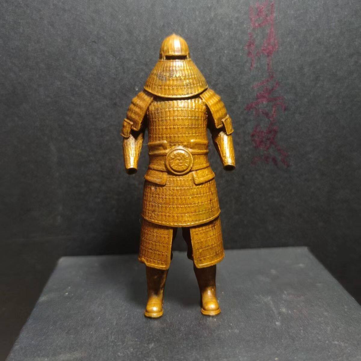 中国古代将军盔甲摆件纯黄铜实心甲胄清朝铠甲办公桌车内礼品摆件