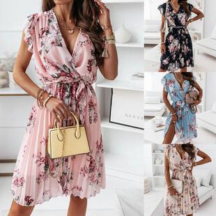 2026 Women’s Ruffled-edge Short-sleeve V-neck With Digital
