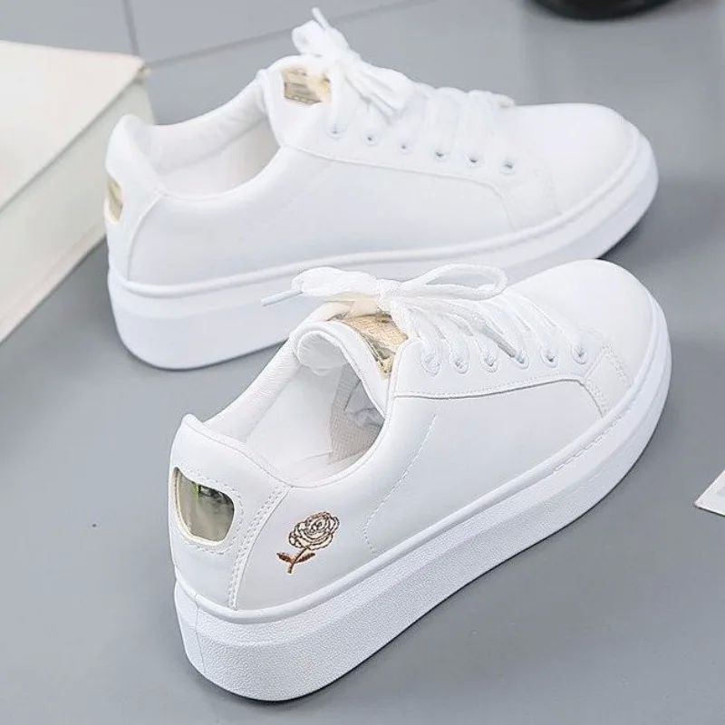 Little White Shoes for Women Autumn Rose Embroidery Thick S