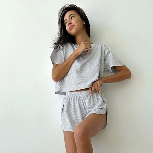 2026 Knitted Striped Loose-fit Short-sleeve And Shorts Set