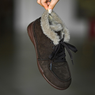 复古圆头低跟加绒系带马丁靴女东北保暖加绒棉鞋休闲短靴踝靴40码