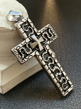 蛇依十字-不掉色灵蛇生肖钛钢项链复古欧美中古饰品毛衣长款项坠