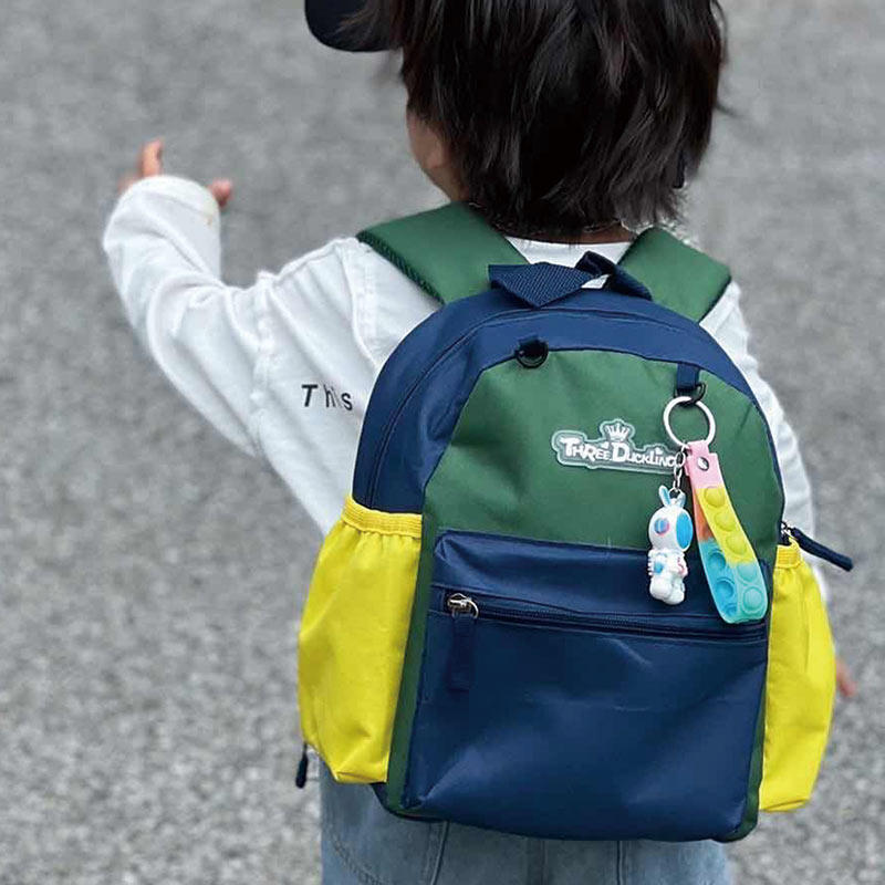 幼儿园儿童书包女孩春游户外旅游外出小背包男童超轻小学生书包