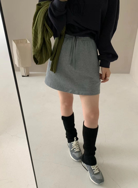 OUVIR百搭抽绳松紧腰毛圈短裙韩国秋冬卫裙百搭显瘦半身裙子