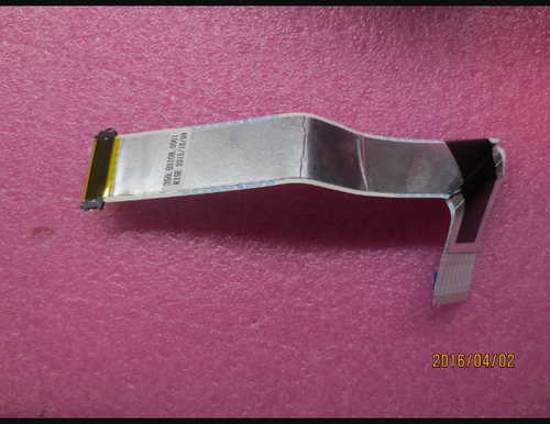 00PC931  联想一体机M700z M7300z E74z 屏线  排线