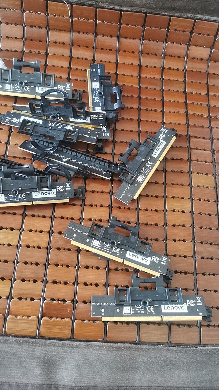 SC50T22966联想P360 Ultra  转接板P3 Ultra 转接卡16X Riser卡