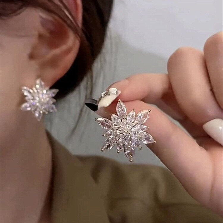 妾之意奢华雪花超闪亮锆石耳环女