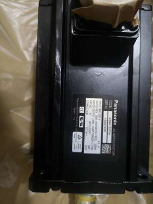 MHME102GCG原装松下1KW伺服电机全新质保一年现货包邮欢迎询价