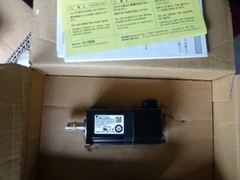 SGMAS-01A2A21原装安川100W伺服电机全新质保一年现货包邮议价
