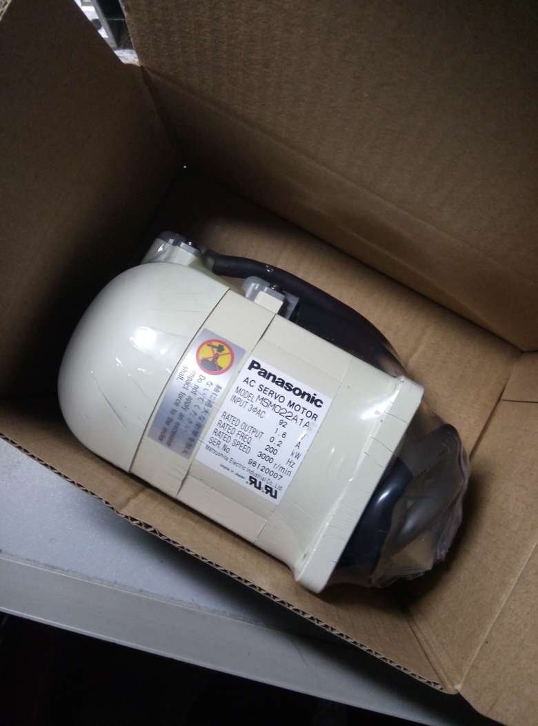MSMA5AZT2U2原装松下伺服电机全新质保一年现货顺丰包邮欢迎询价