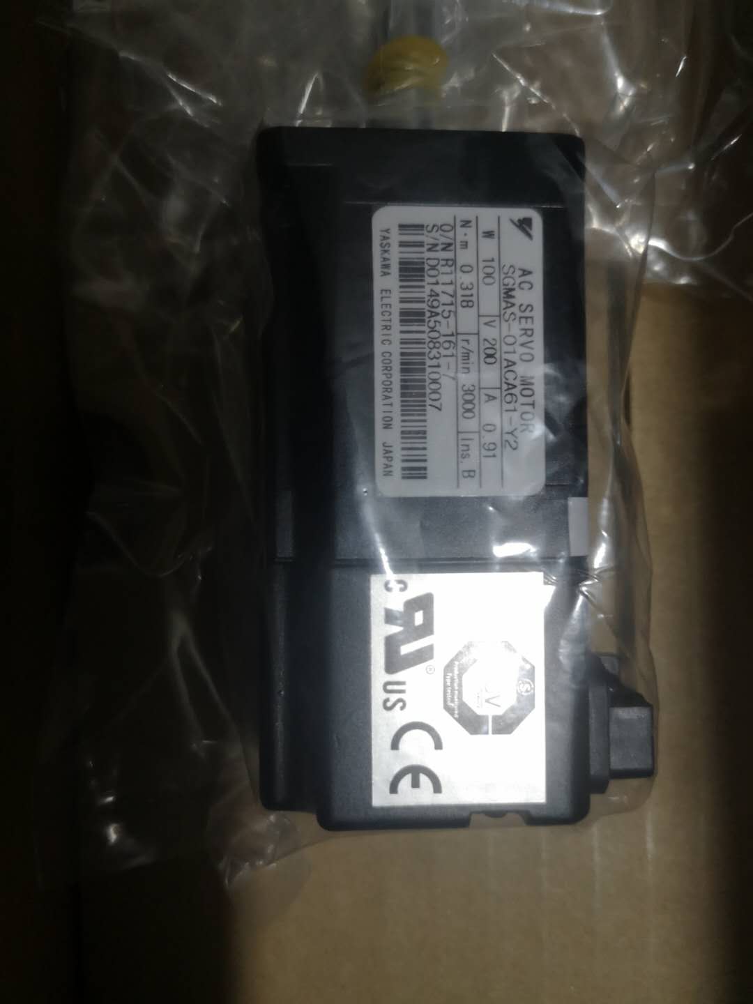 SGML-08AF12原装安川750W伺服电机全新质保一年现货包邮欢迎询价