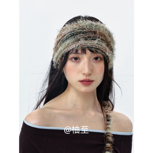 混彩毛绒发带帽子女秋冬韩版日系小清新街头时髦显脸小空顶帽ins