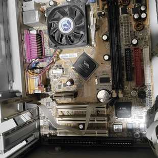 配CPU和CPU散热风扇 可维修技嘉GA 6VEM主板