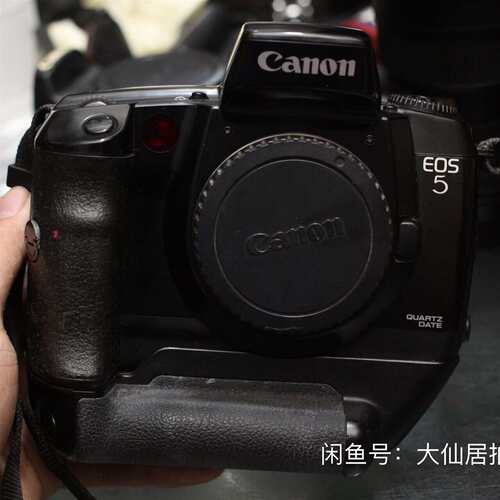 维修95新佳能EOS5单反机身议价