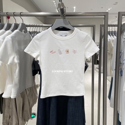 UR&DC2026夏季新款都市甜美风印花棉质圆领短袖修身T恤女短款上衣