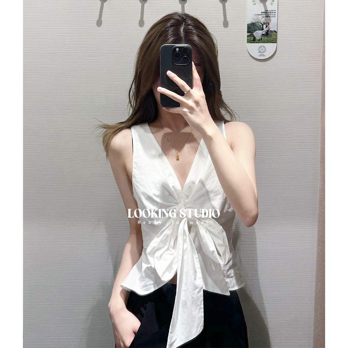 UR&DCUR2024夏季新款时尚气质V领纯色简约蝴蝶结装饰罩衫白衬衫女
