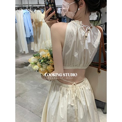 度假风挂脖裙纯棉纯色露腰流苏裙