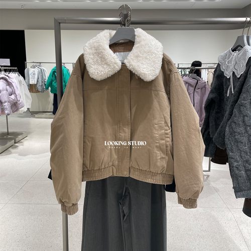 UR&DC2025冬季新款休闲拼接毛领超宽松卡其保暖羽绒服女短款外套