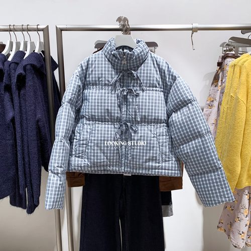 UR&DC2025冬季新款面包服撞色格纹立领系带宽松短款羽绒服女外套