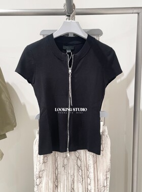 UR&DC2026春季新款气质潮流简约拉链开襟圆领针织开衫女短款上衣