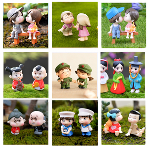 微景观摆件diy材料情侣人偶情侣兵学生年代情侣造景蛋糕装饰