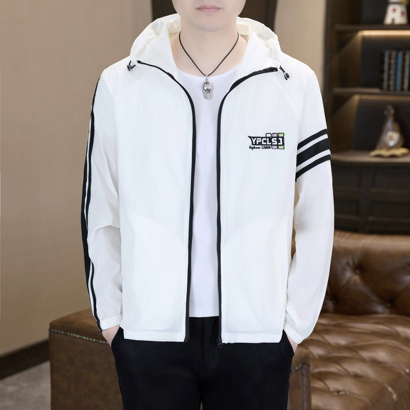 防晒衣男士2026年夏季新款韩版帅气休闲透气超薄款男装钓鱼防晒服