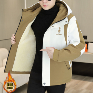 2025新款秋冬季男士外套潮流休闲男装加绒加厚保暖连帽冬装冲锋衣