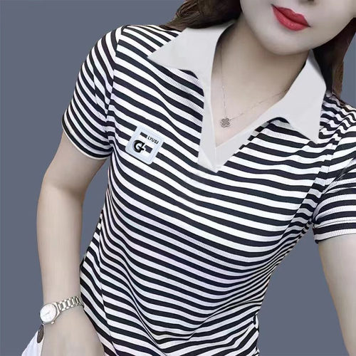 2025夏季新款中年妈妈装翻领洋气时尚大码遮肚子显瘦t恤短袖上衣