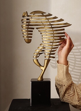 马年金属抽象马摆件马到成功