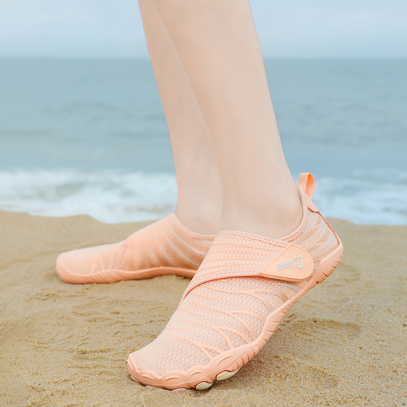 溯溪鞋防滑防割水陸兩棲耐磨