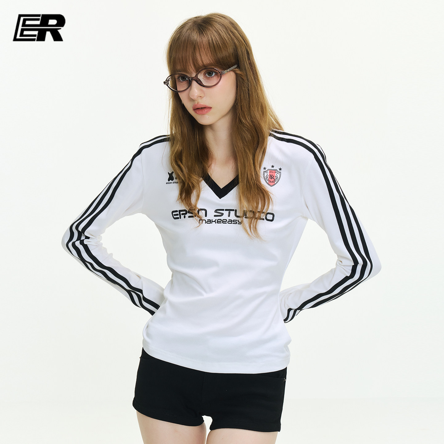ER美式辣妹条纹V领收腰紧身长袖t恤女2026秋季内搭打底衫上衣