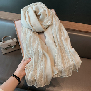 2024新款亚麻蕾丝拼接高档时尚百搭围巾女春秋外搭文艺棉麻薄丝巾