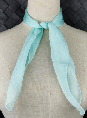 夏季浅蓝丝巾女春秋小方巾70x70纯色时尚洋气百搭正方形装饰围巾