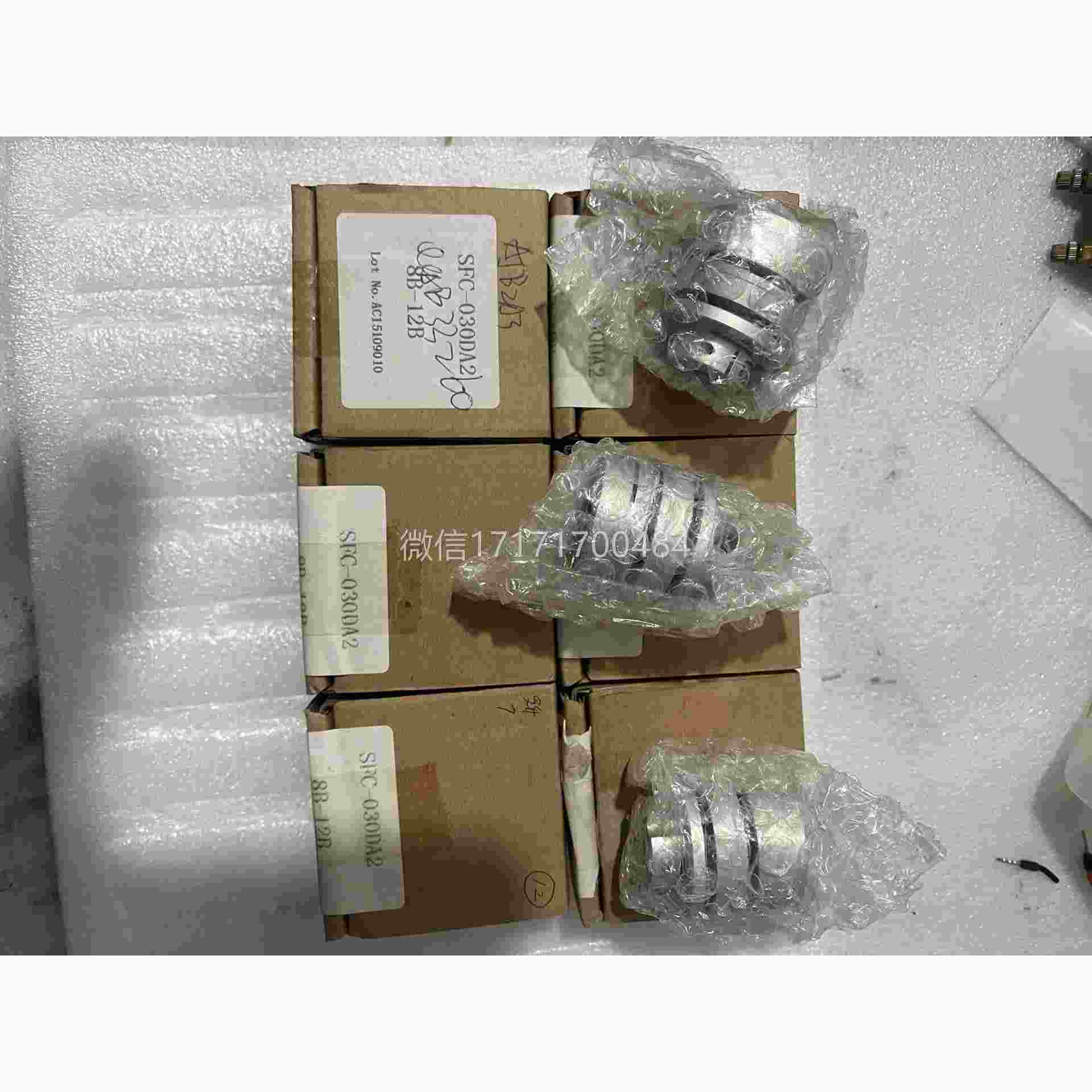 议价-全新日-本三木SFC030DA2膜-8B-12B台双片联阶轴，