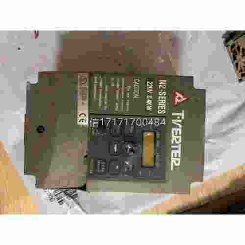 议价-变频2台安变频器器0N-2P5-H实物图片0.4KW22V，