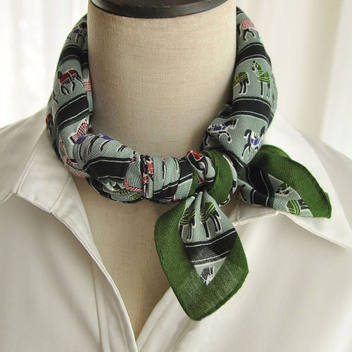 丝巾小方巾复古丝绒绿色骏马领巾