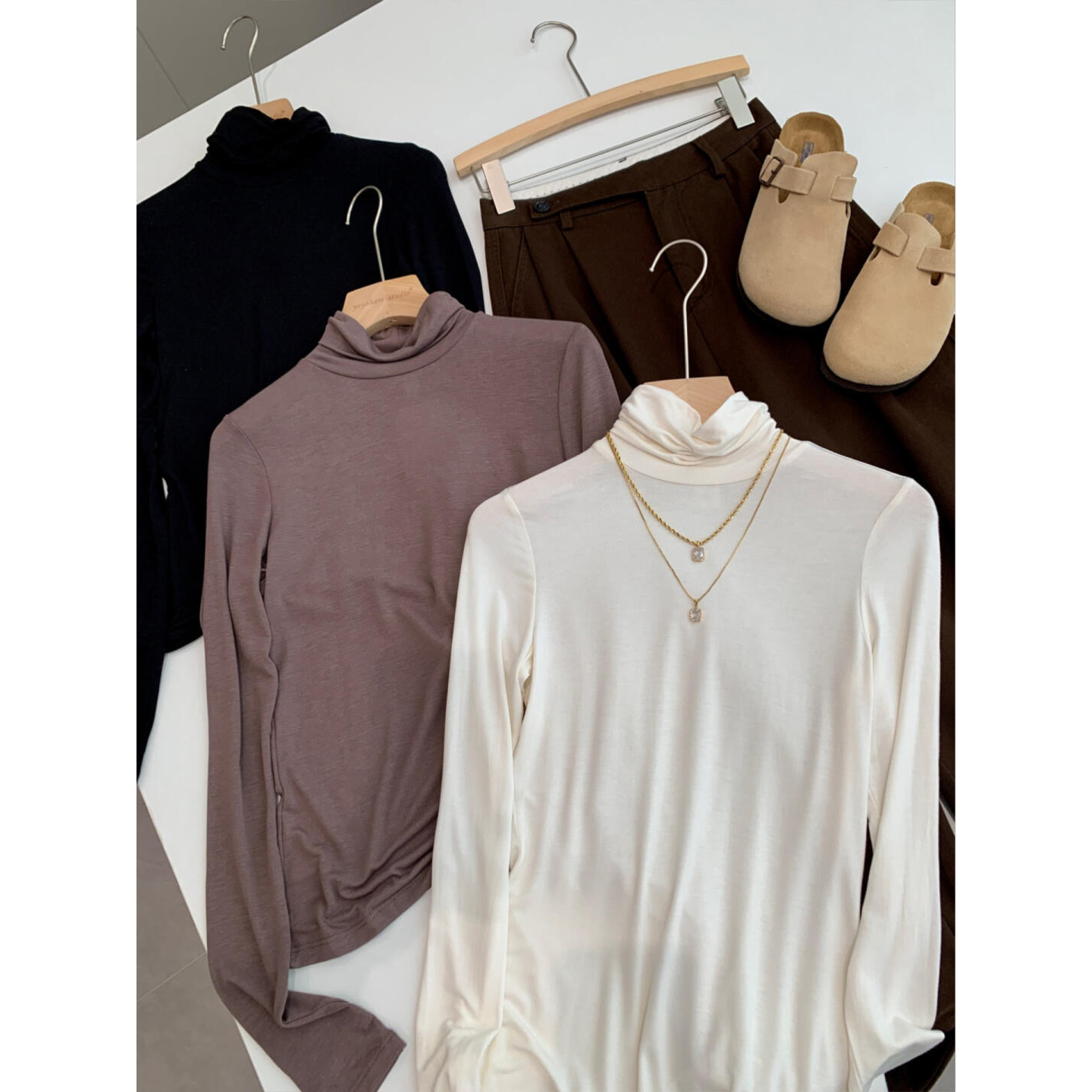 捡漏！淘到商场79+简长袖打底T恤女上衣约高级感高领打底衫R719