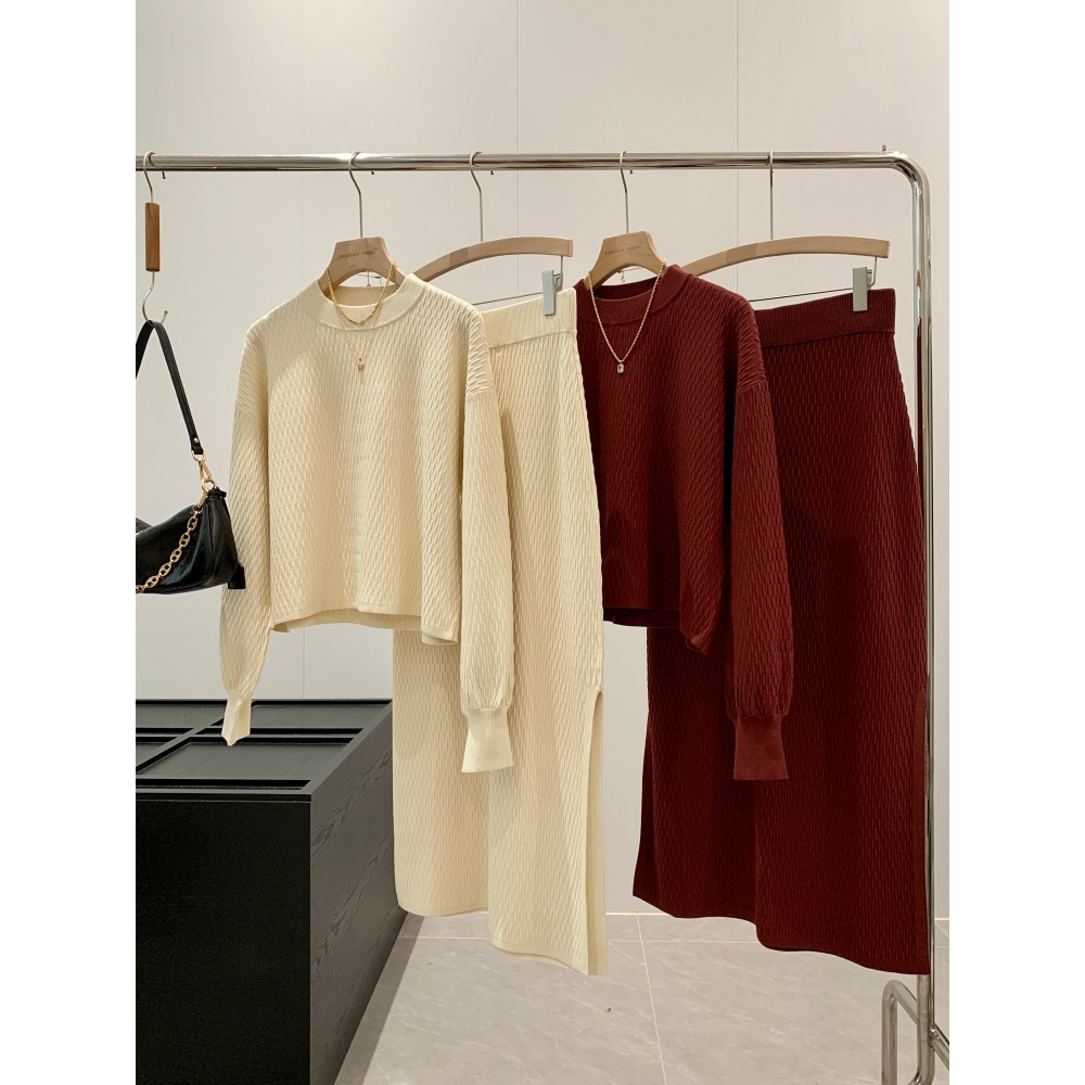 捡漏！淘到国外525+针织上衣 半身裙套装S754