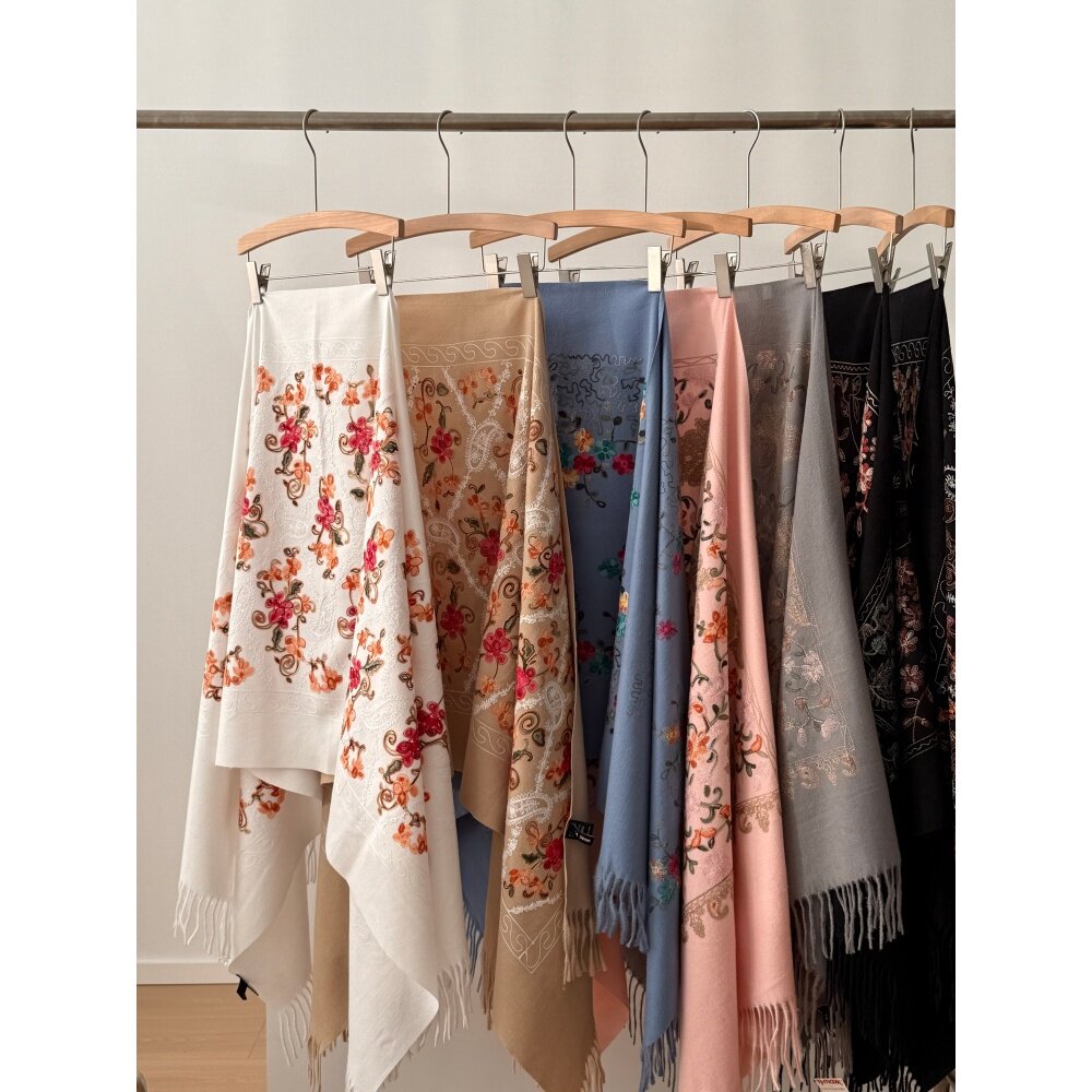 捡漏！淘到国外商场400+重工满身刺绣披肩围巾T535,服饰配件/皮带/帽子/围巾,围巾/丝巾/披肩,淘宝优惠券,粉丝福利购,淘宝优惠卷