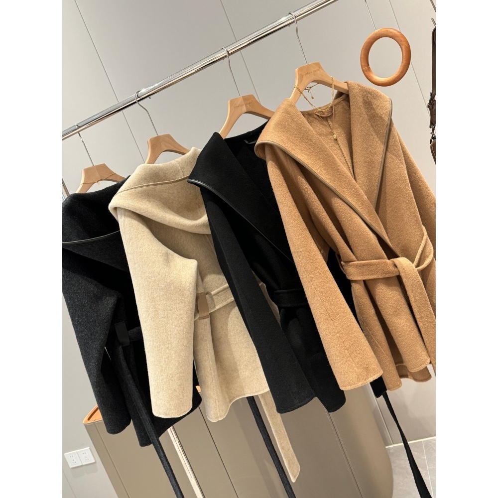 精品单捡漏！70支～同品质650+ 短款连帽拼皮羊毛大衣T608