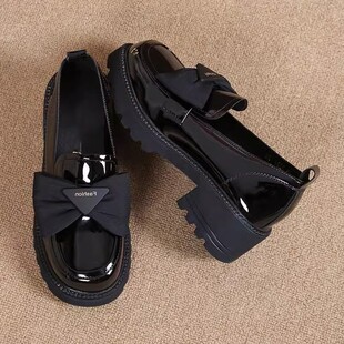 女粗跟厚底英伦风百搭小皮鞋 软皮春夏季 漆皮结单鞋 乐福鞋 新款