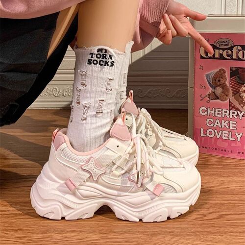 秋季新款运动鞋女爆款小白鞋透气