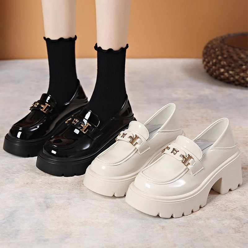 厚底小个子增高小皮鞋女春秋季