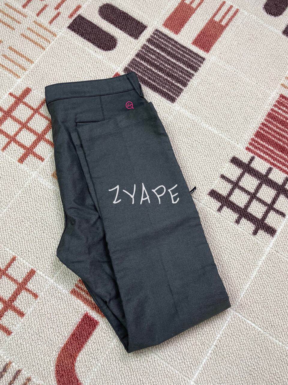 现货 DENIM BY VANQUISH & FRAGMENT 藤原浩闪电人字纹休闲裤在类目 男装, 休闲裤中 - 来自Buy2taobao.com提供专业的淘宝代购服务