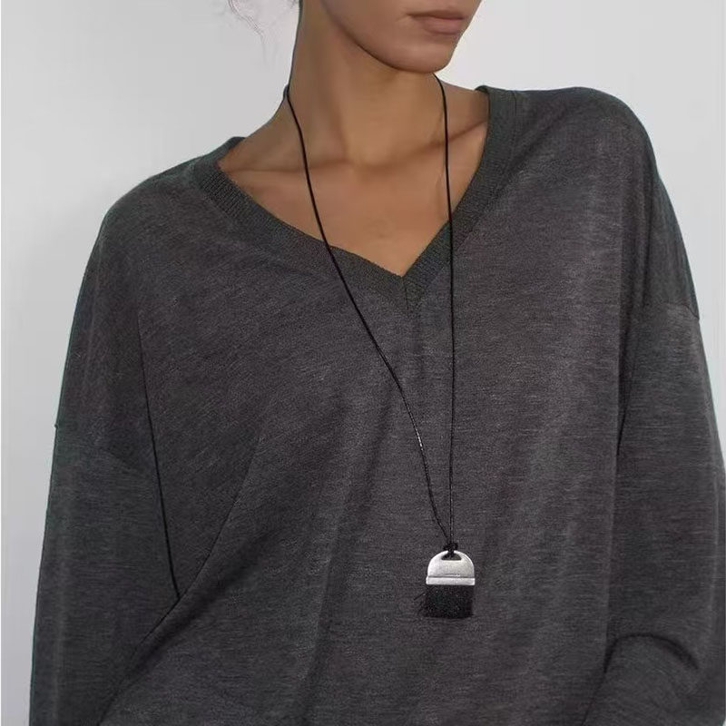 DCCBHC极简风黑色蜡绳毛刷吊坠项链女2025秋冬爆款长款毛衣链配饰,饰品/流行首饰/时尚饰品新,项链,淘宝优惠券,粉丝福利购,淘宝优惠卷