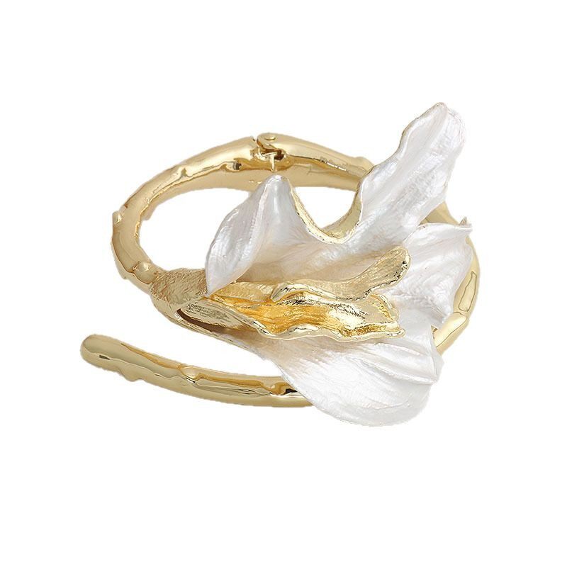 Enamel Iris Cuff Bracelet | $4.81 Direct from China - Product image 5