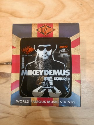 特价MIKEY DEMUS SKINDRED ROTO SOUNDB签名版琴弦